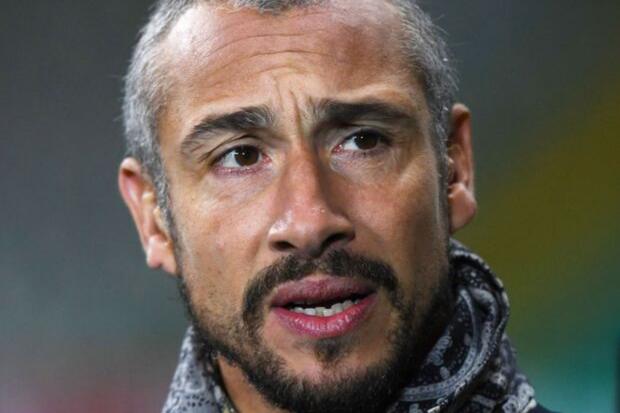 Celtic legend Henrik Larsson spotted watching Southend in action ahead of potential manager switch