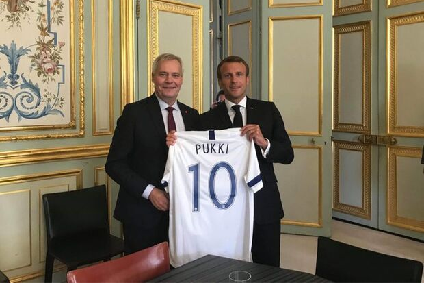 Ex-Celtic striker Teemu Pukki’s jersey given to France leader Emmanuel Macron by Finland PM in bizarre gifting