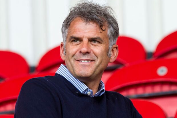 Ex-Celtic star Darren Jackson reckons Rangers’ best chance of silverware is in cups