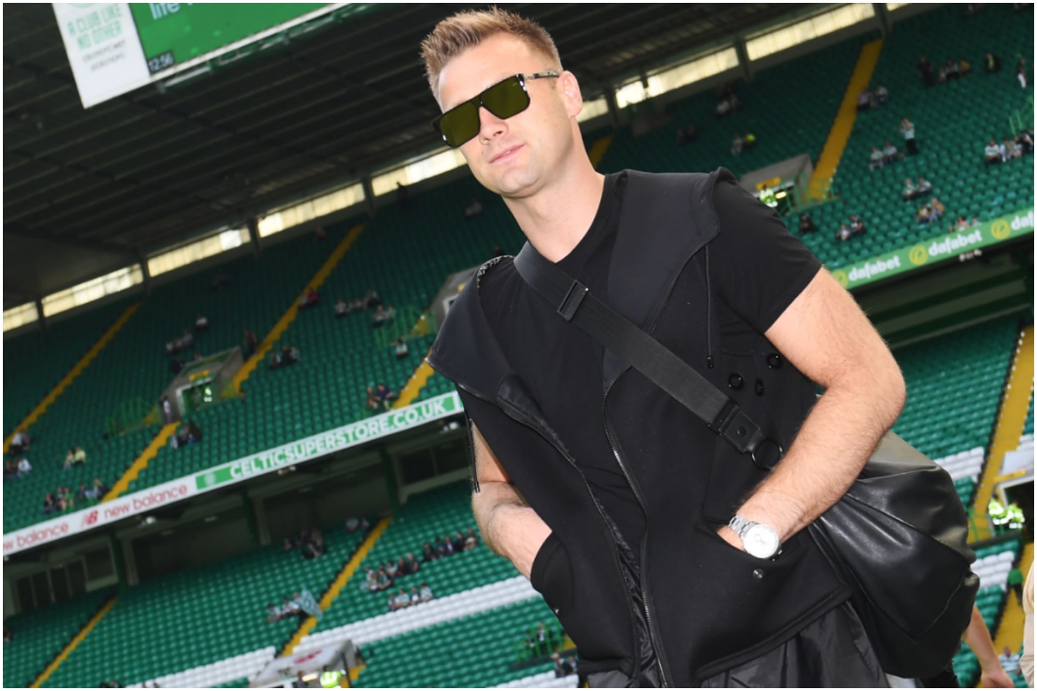 Ex-Celtic star recalls mad-cap moment Artur Boruc strolled through Bridgeton alone minutes after O** F*** clash