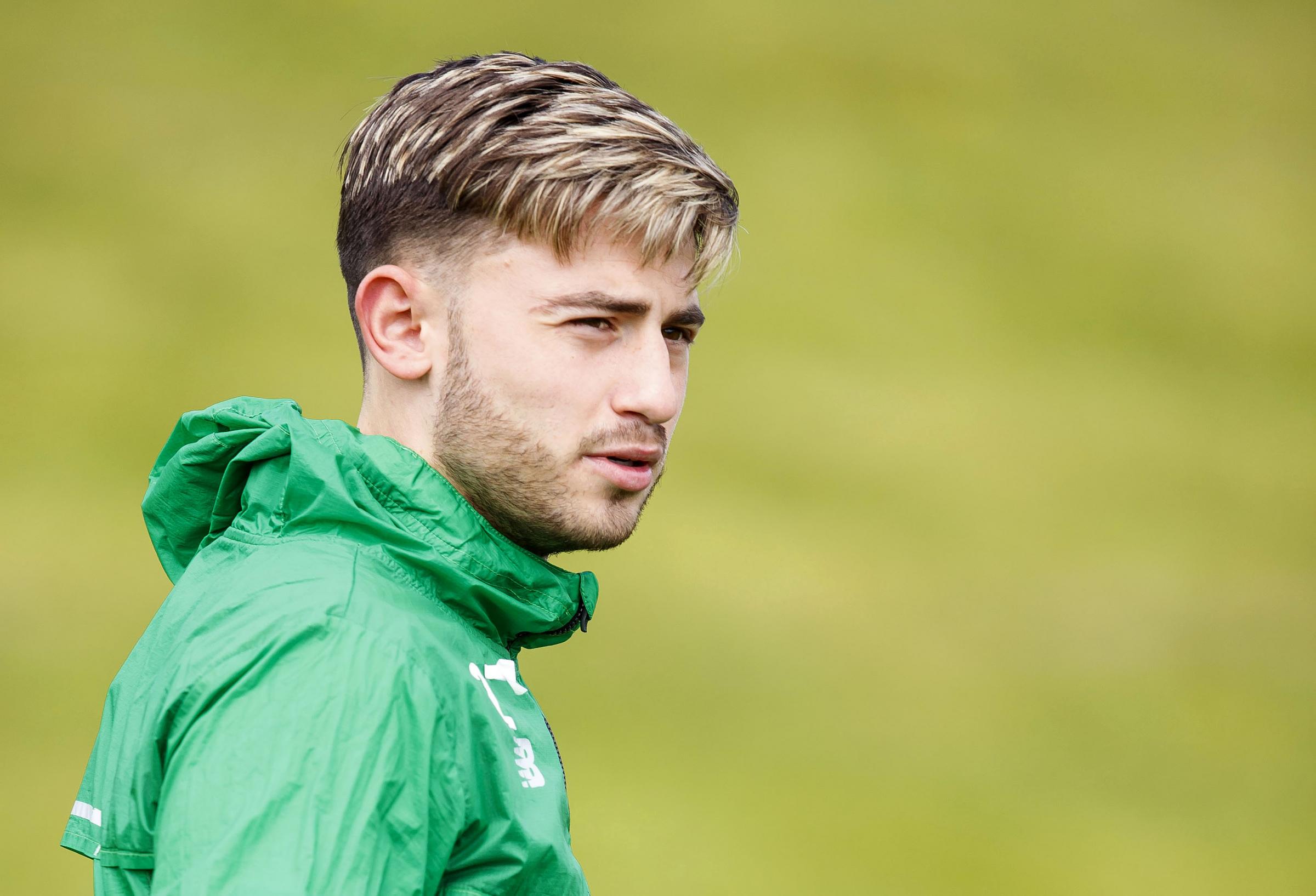 Video: Patrick Roberts returns to Celtic training after completing Parkhead return