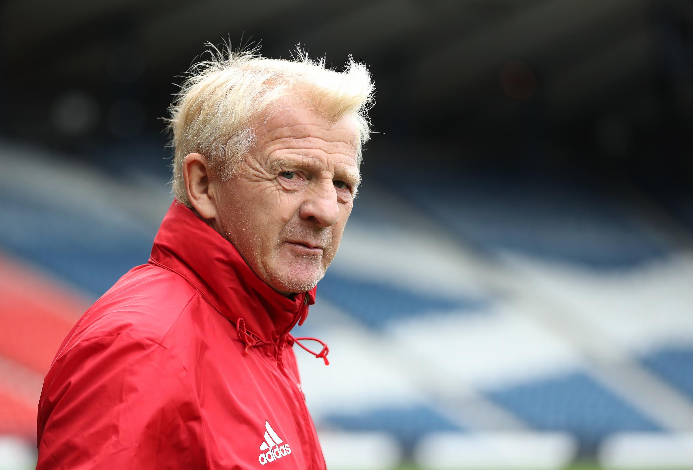 I’ll take Gordon Strachan’s job if he loses it, jokes Lubo Moravcik