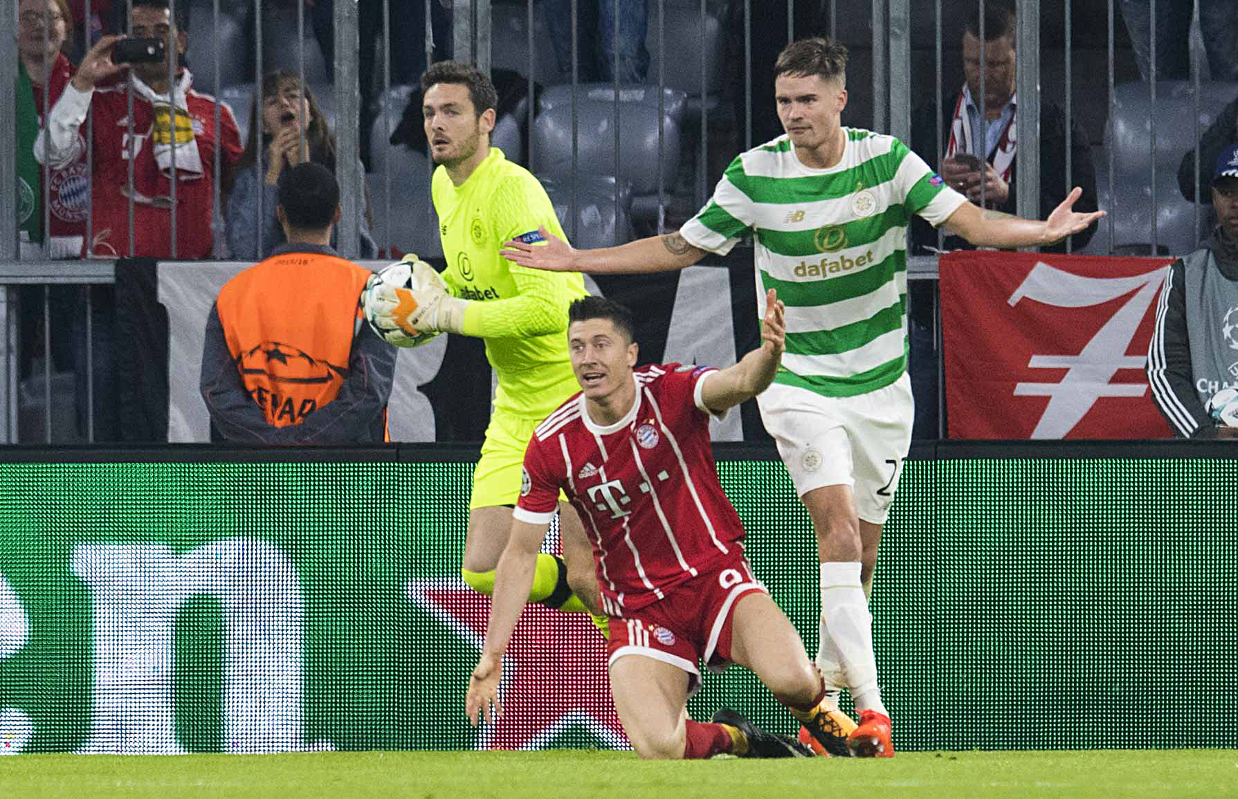 Bayern Munich star Robert Lewandowski in sweat to be fit for Celtic tie