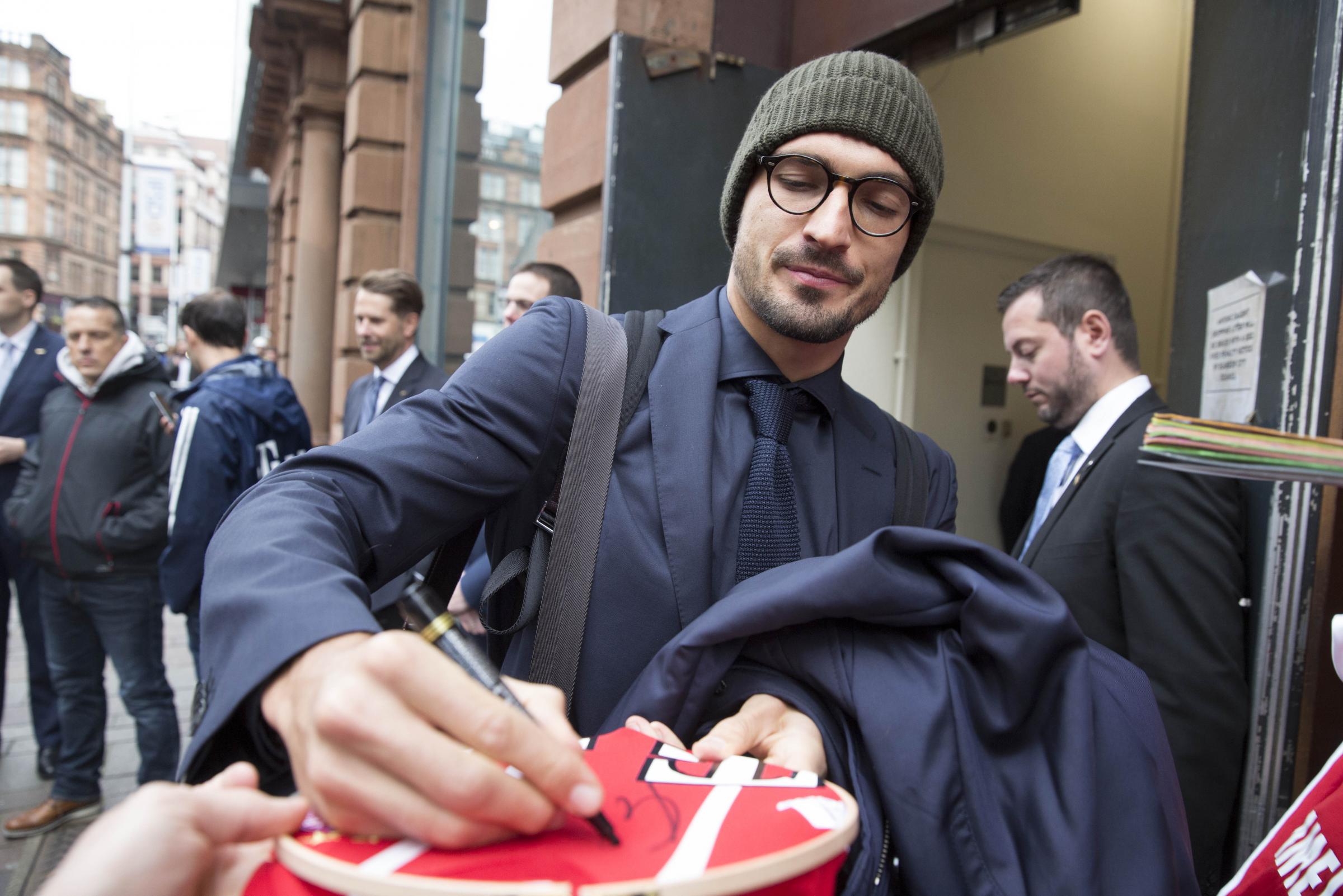 In pictures: Bayern Munich stars land in Glasgow ahead of Celtic Champions League clash