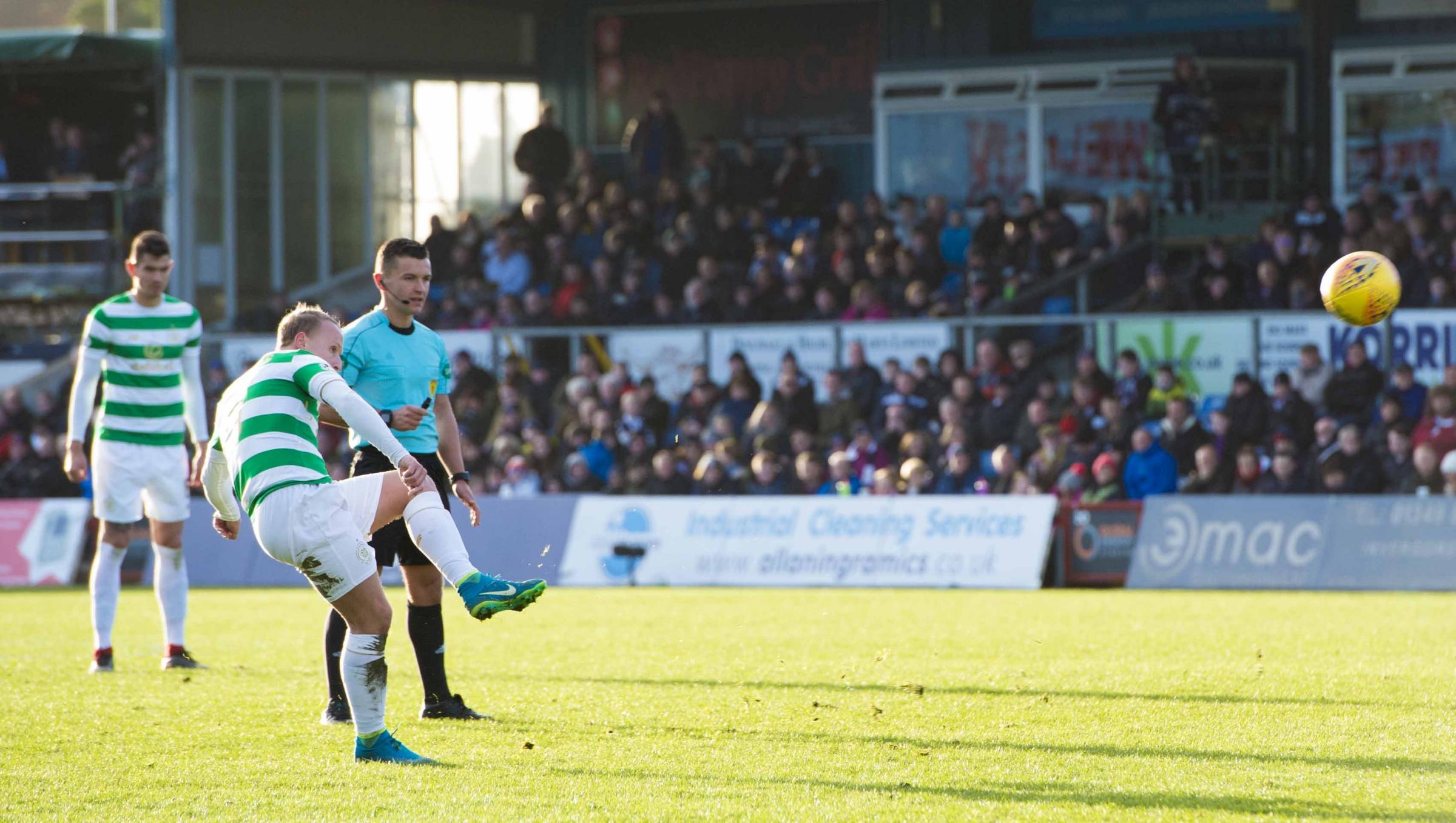 Ross County 0 Celtic 1; Leigh Griffiths free-kick seals Celtic win against Ross County